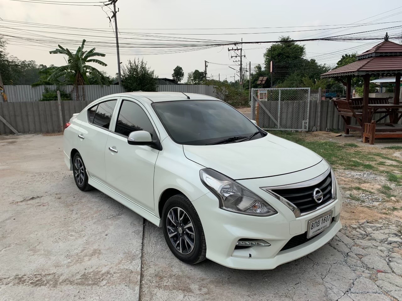Nissan Almera Nissan Almera