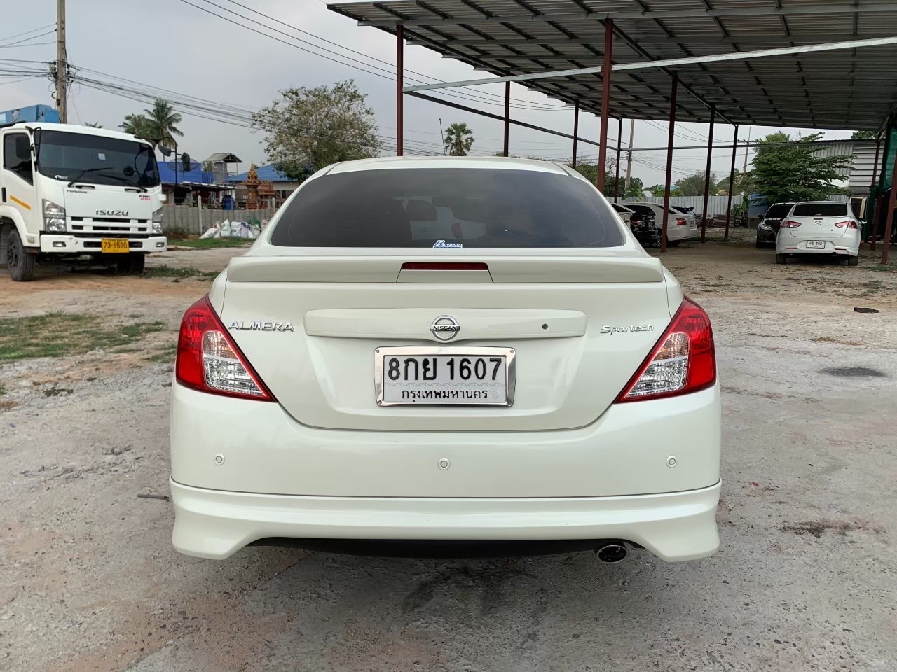 Nissan Almera Nissan Almera